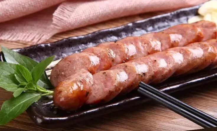 牛羊肉香腸腸衣破裂、顏色深淺不一，原因在這！