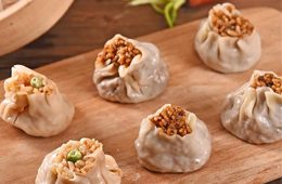 緊追蒸煎餃，工業(yè)化助力，這個(gè)“萬(wàn)年配角”終于要轉(zhuǎn)正？