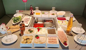 海底撈預(yù)虧超38億，連鎖商超業(yè)績慘淡，2022餐飲零售業(yè)怎么玩?